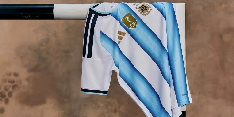 LA CASACA DE ARGENTINA PARA EL MUNDIAL 2026