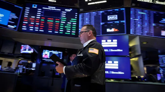 Guerra comercial de Trump: se desplomó la bolsa de Asia y hay fuertes caídas en Europa y Wall Street