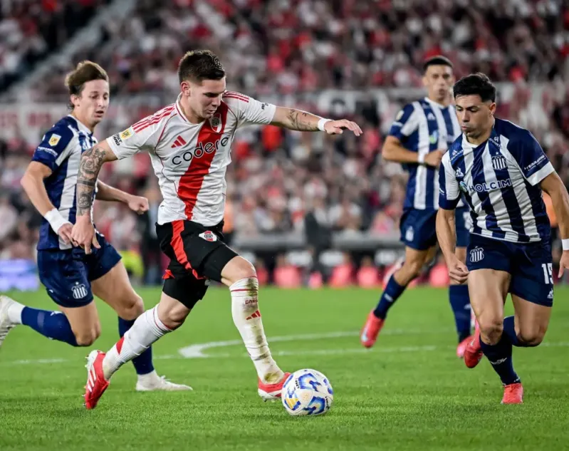 River empató con Talleres por el Torneo Apertura y se fue silbado