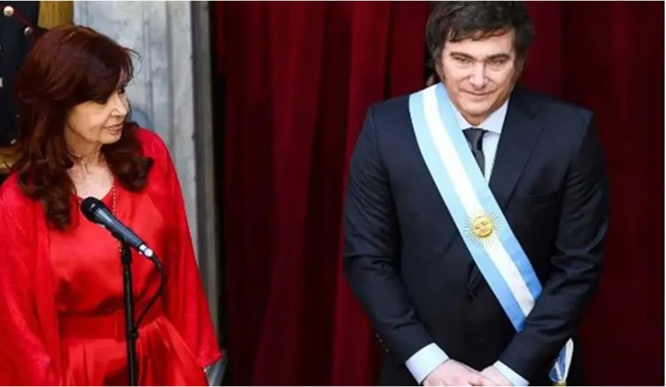 Cristina Kirchner contra Milei: "Mandás a apalear viejos y fusilar a un fotógrafo"