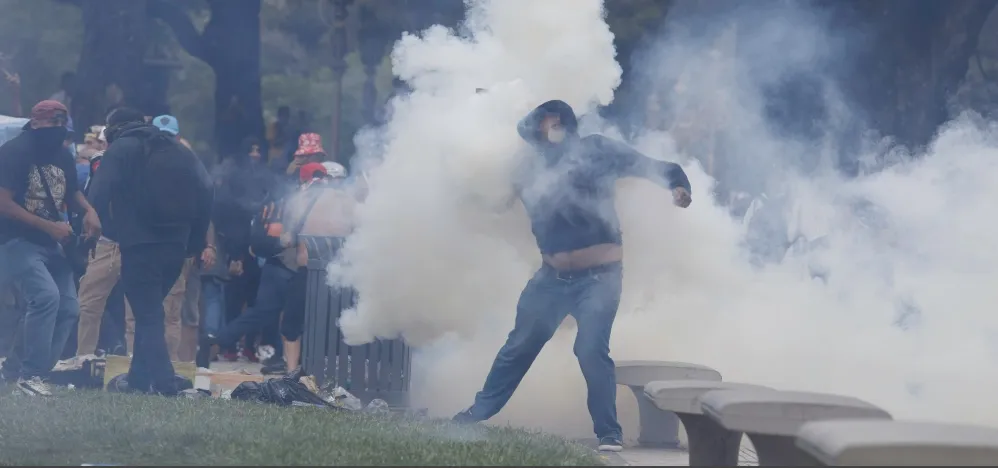 La Nación ofrece recompensa de $10 millones por información sobre disturbios en el Congreso.