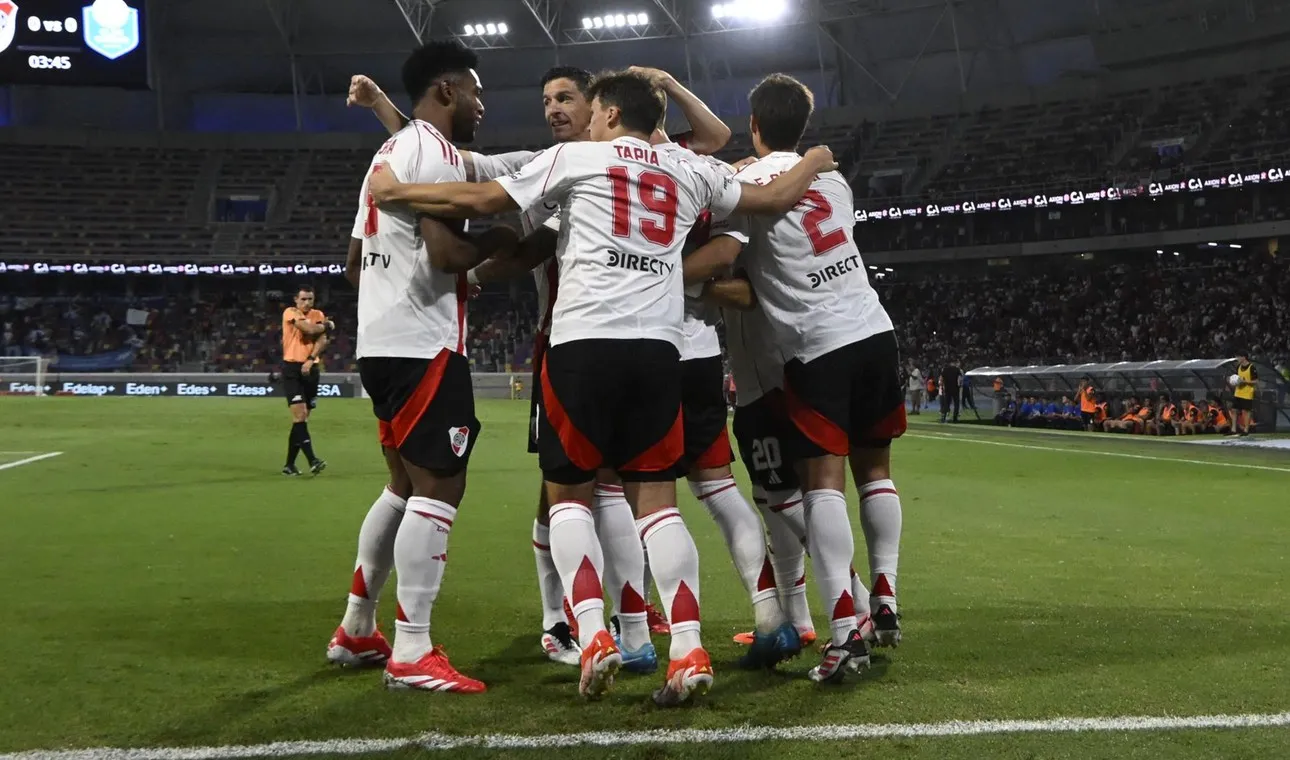 River le ganó 2-0 a Ciudad de Bolívar y avanzó a la siguiente ronda de la Copa Argentina